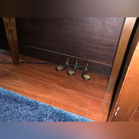 Piano FREE!! - Picture 3 of 6